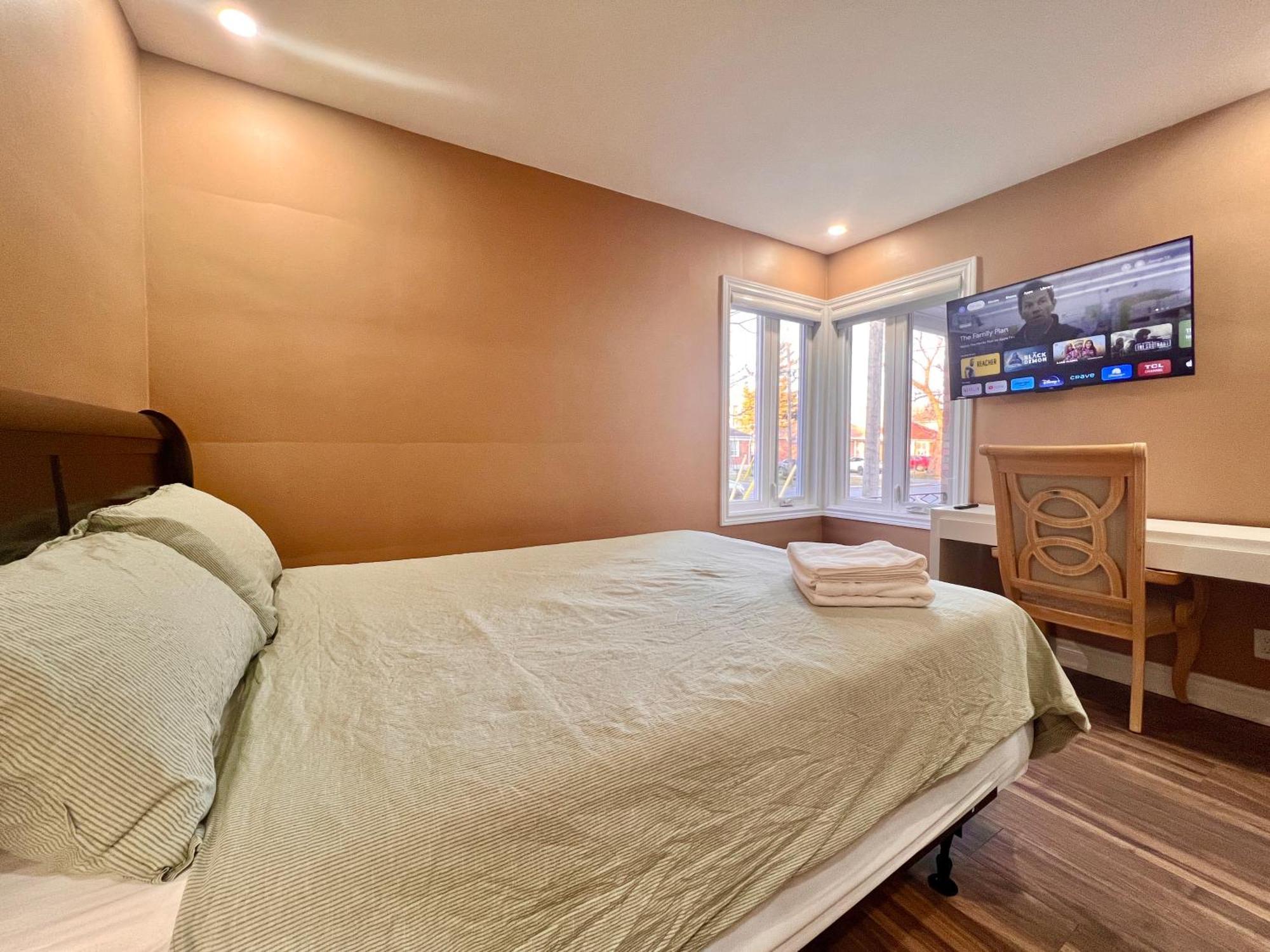 Upgraded Rooms With Bath 7-Min To Subway Near Downsview Rogers Stadium Toronto Zewnętrze zdjęcie