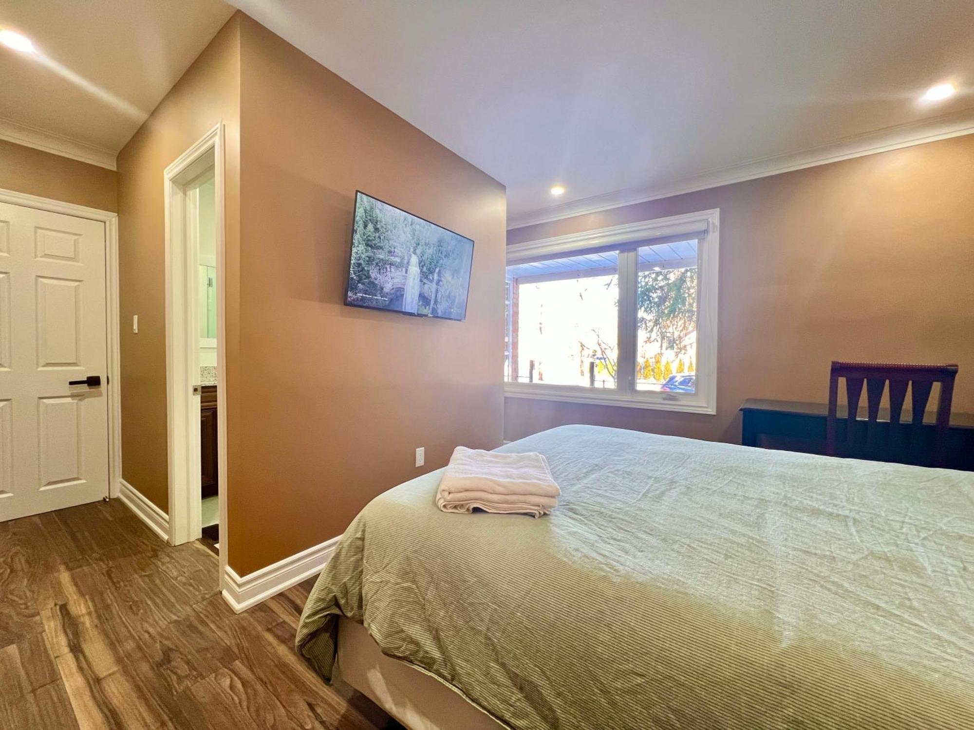 Upgraded Rooms With Bath 7-Min To Subway Near Downsview Rogers Stadium Toronto Zewnętrze zdjęcie