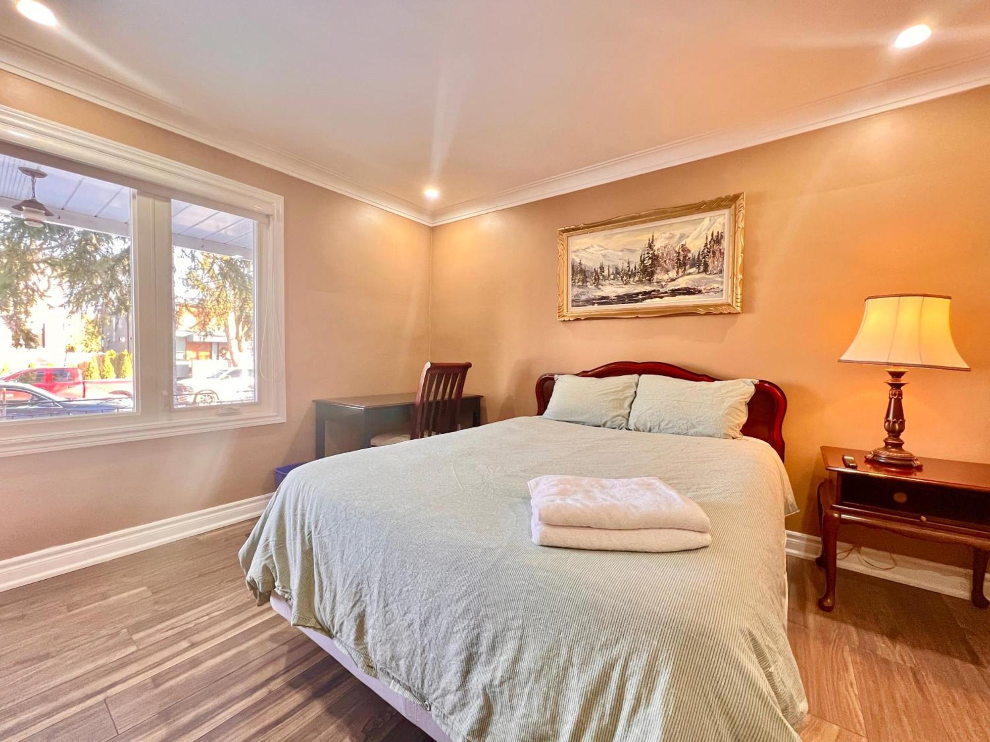 Upgraded Rooms With Bath 7-Min To Subway Near Downsview Rogers Stadium Toronto Zewnętrze zdjęcie